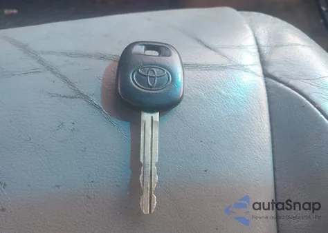 2006 Toyota Sienna Xle from USA, damaged, VIN 5TDZA22C16S539661